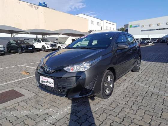 TOYOTA YARIS 1.5 16V FLEX XL PLUS CONNECT MULTIDRIVE TOYOTA YARIS 1.5 16V FLEX XL PLUS CONNECT MULTIDRIVE
